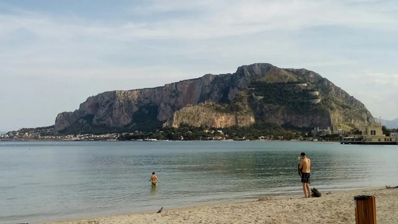Tatil Evi Villa Martina Mondello İtalya