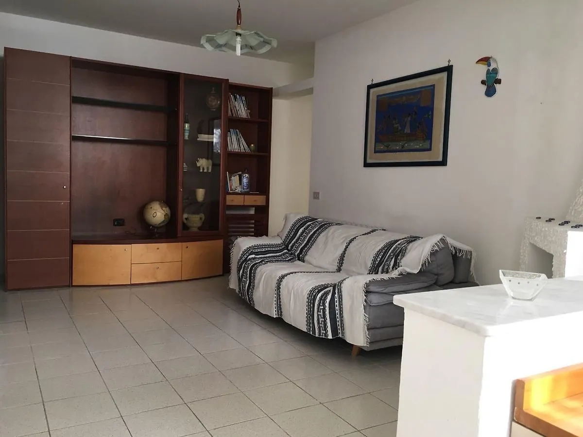 Villa Martina Mondello 0*,  İtalya